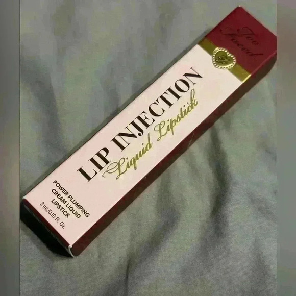 Too Faced Liquid Lipstick in Boom Boom Pow MSRP $28 - Picture 1 of 2